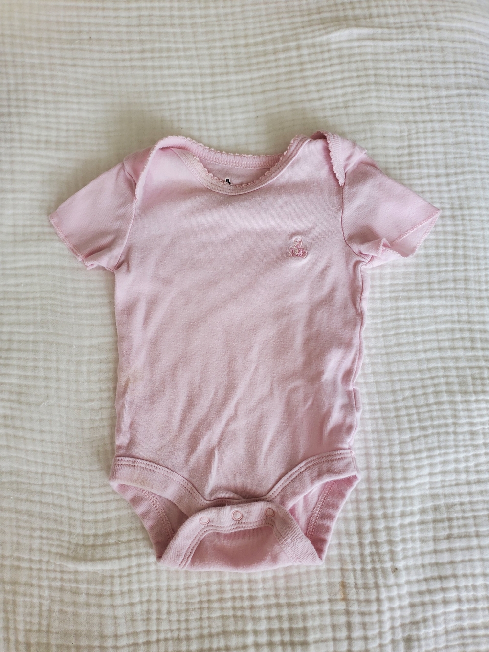 Baby GAP Light Pink Short-Sleeve Baby One-Piece Bodysuit Onesie